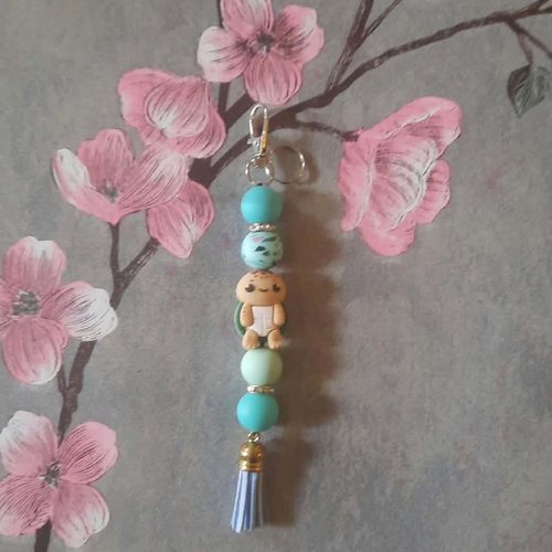 Porte clé fait main en perles avec tortue