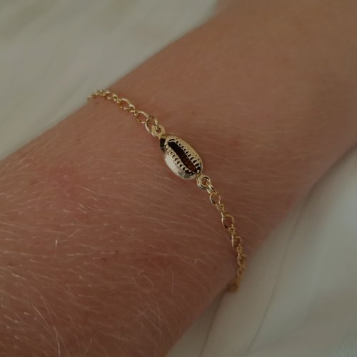 Bracelet pour femme plaqué or 18 carats bijoux pendentif cauri coquillage