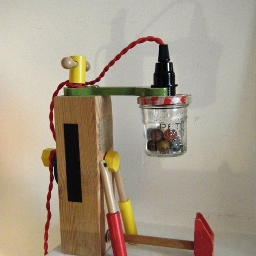 Lampe brico-billes