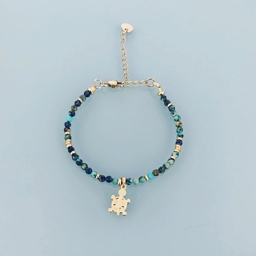 Bracelet tortue en turquoise africaine, bracelet femme gourmette pierres naturelles magiques et perles heishi plaqué or 24 k