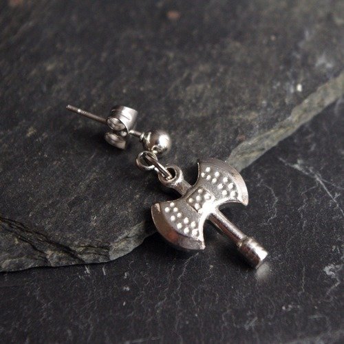 Boucle d'oreille homme double hache thème gimli seigneur des anneaux - acier inoxydable