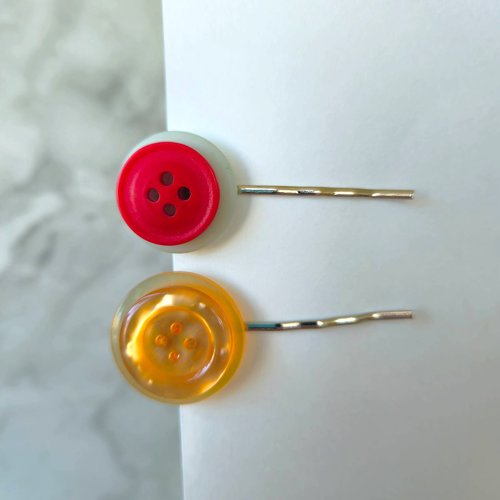 Pack de 2 barrettes vintage avec boutons anciens, accessoires cheveux recyclés