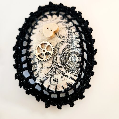 Broche en tissu style gothique victorien - dentelle noire