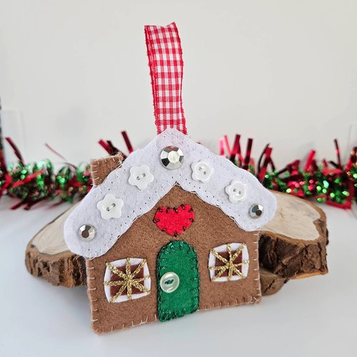 Noël - maison de noël à suspendre
