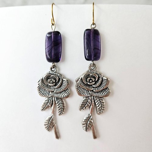 Boucles d'oreille pendante fleur rose, bijou nature