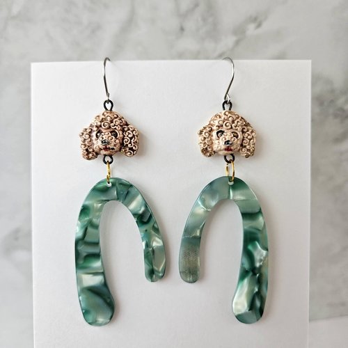 Boucles d'oreilles caniche, bijoux pour amoureux des chiens