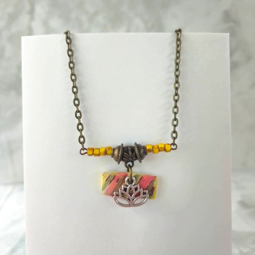 Collier plastron fleur lotus, collier bohème