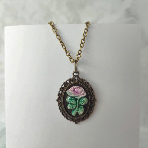 Collier camée pendentif rose, bijou classique - longueur personnalisée