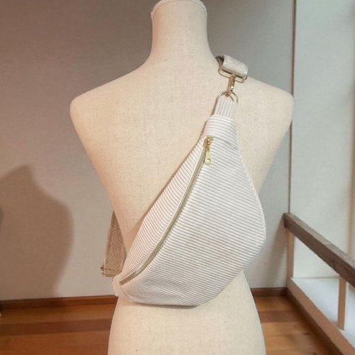 Sac banane femme en velours côtelé écru , plusieurs tailles disponibles