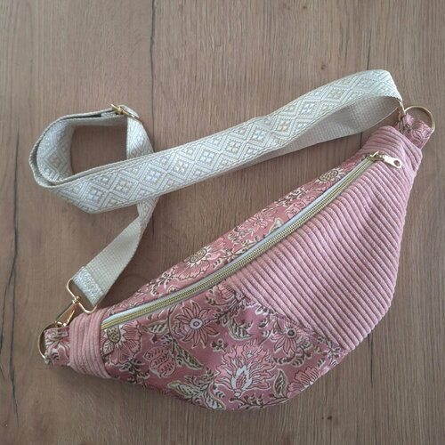 Sac banane femme velours côtelé rose clair et tissu fleuri