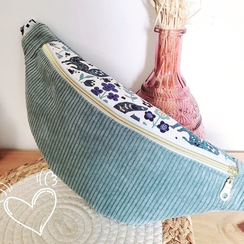 Sac banane femme en velours côtelé bleu clair dream