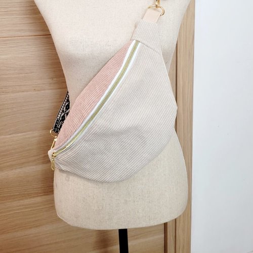 Sac banane femme en velours côtelé écru/rose intérieur coeur velfy