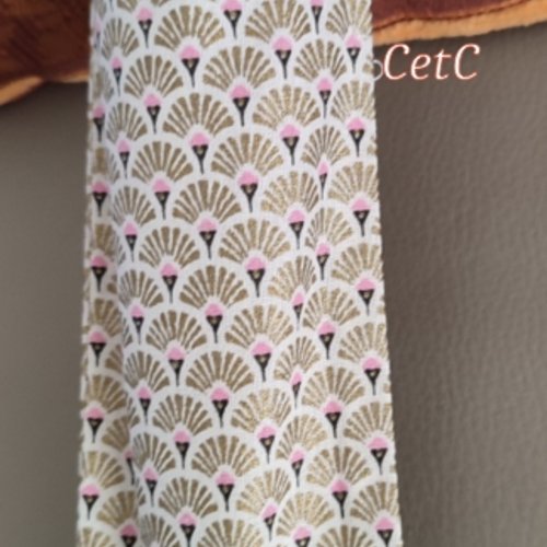 Étui/pochette pour éventail ou crayons, brosse à dents..qz18