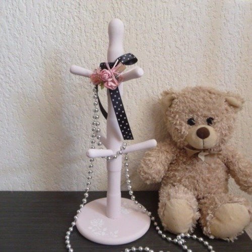 Porte bijoux rose poudré