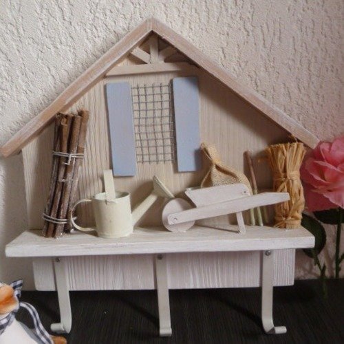 Une visite au jardin porte clefs ou outils mural champêtre