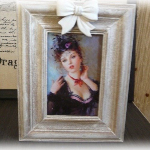 Petit cadre ovale shabby à poser