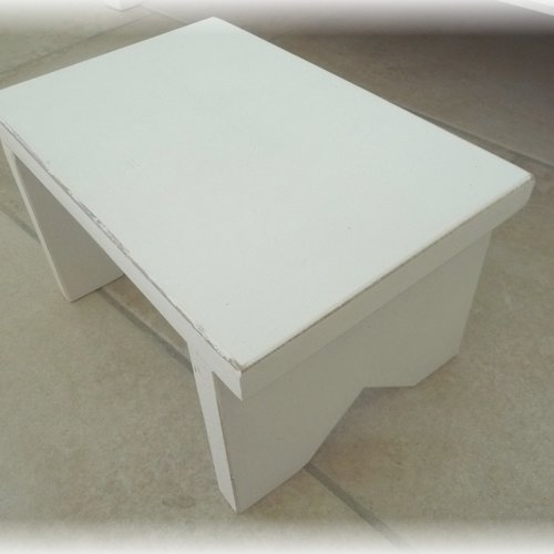 Banc en bois artisanal , repose pied , fait main, vintage banc tabouret