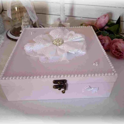 Boite ou coffret à bijoux, rangement, petits secrets, fait main, bois, deco