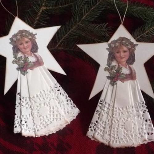 Deux grands anges fait main en dentelle de papier 