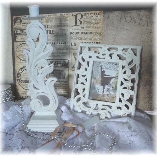 Ensemble bougeoir ,cadre mouluré et bougie