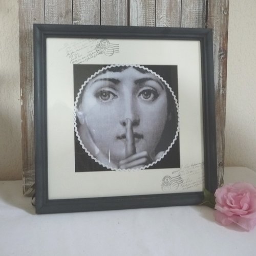 Cadre style cabinet de curiosités, lina, muse, déco murale , originale, unique