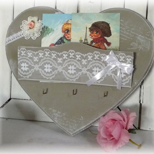 Grand coeur en bois, porte courrier, supports clefs ,fait main, déco murale, rangement