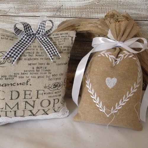 Lot de 2 sachets de lavande , tissu, bio, fleurs de lavande, sachets déco, senteur, fait main