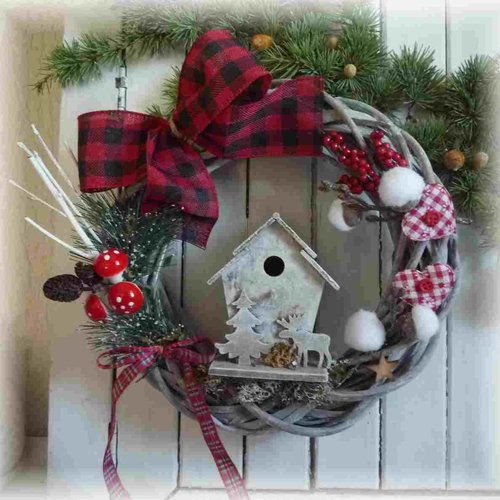 Couronne de noêl, couronne de porte, fêtes, nativité, fait main, osier