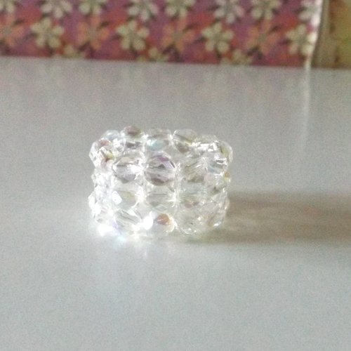 Bague en perles