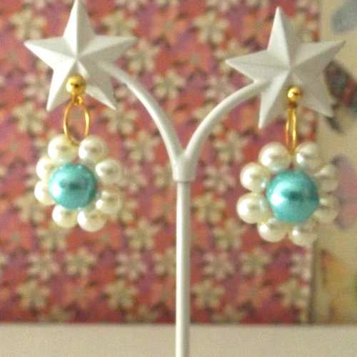 Boucles d'oreilles"petites fleurs"