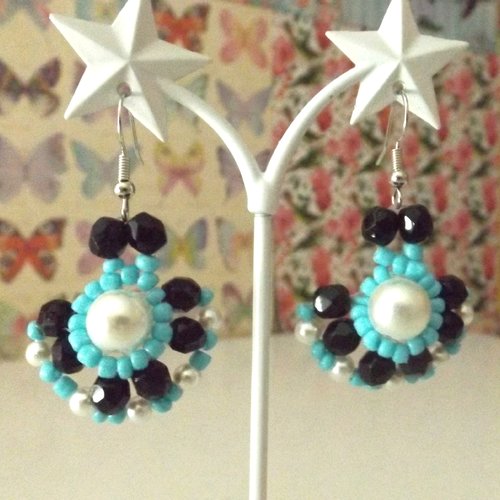 Boucles d'oreilles en perles en verre et acrylique