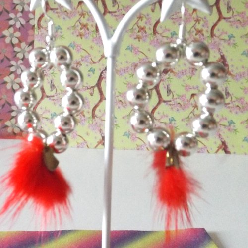 Boucles d'oreilles en perles en verre argentées et pompons