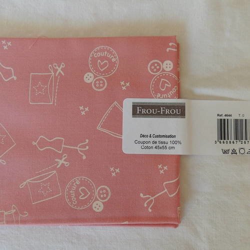 Coupon de tissu coton i love couture motif couture couleur rose poudré 