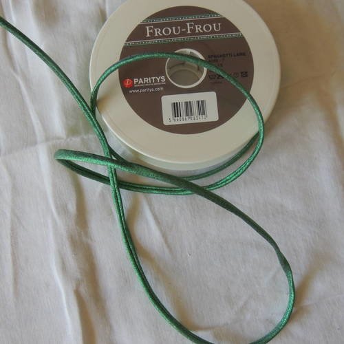 Ruban spaghetti lamé couleur vert largeur 7 mm 