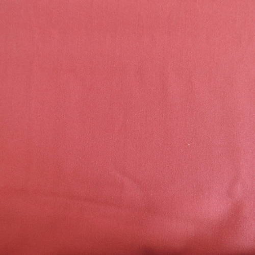 Coupon de tissu coton uni rouge brique 