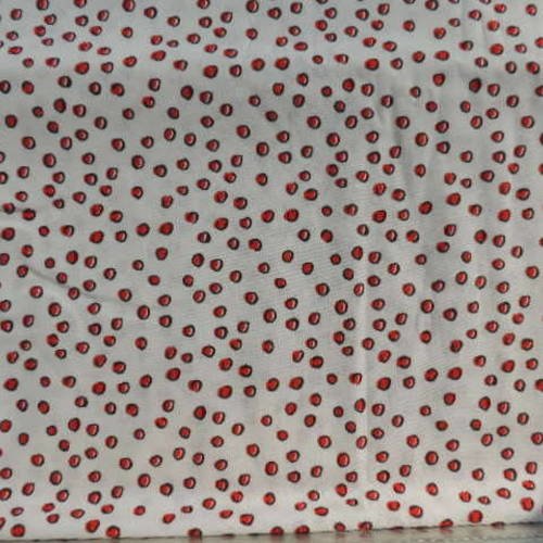 Tissu patch retro windham fabrics fond blanc motif pois rouges 