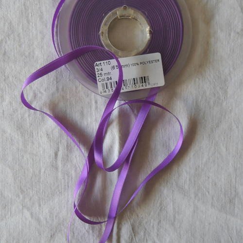 Ruban de satin couleur violet largeur 6.5 mm 