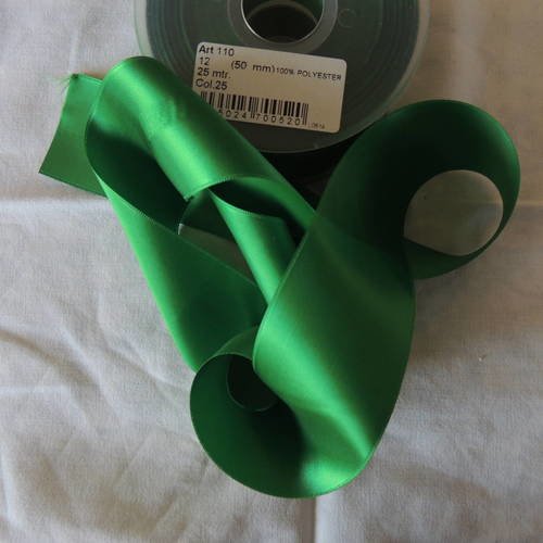 Ruban de satin couleur vert largeur 25 mm 