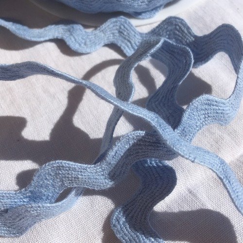 Ruban croquet serpentine coton largeur 18 mm couleur bleu ciel