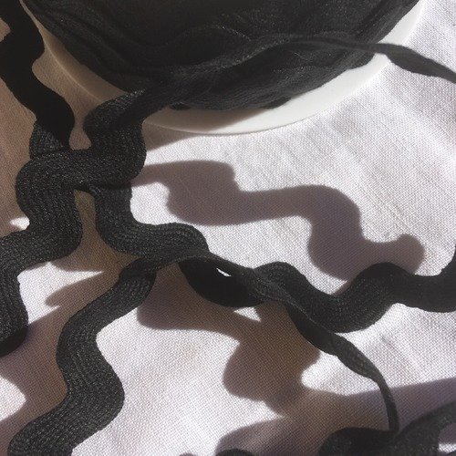 Ruban croquet serpentine, coton, largeur 18 mm, couleur noir