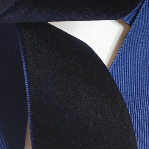 Ruban de velours couleur bleu marine largeur 38 mm