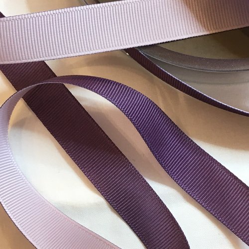 Ruban gros grain bicolore violet foncé largeur 16 mm