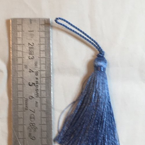 Pompon à fil rayonne longueur 7 cm couleur bleu