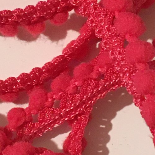 Galon mini pompons couleur rose fuschia largeur 10 mm 
