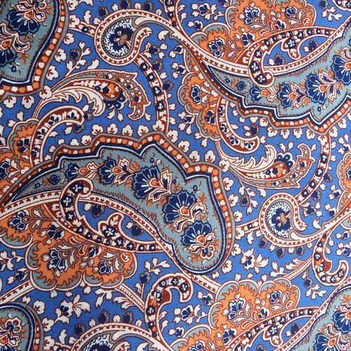 Coupon de tissu coton fond bleu motif cachemire (mt28)
