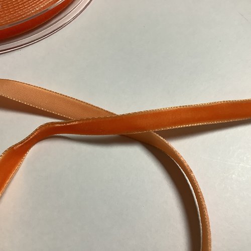 Ruban de velours couleur orange largeur 10 mm