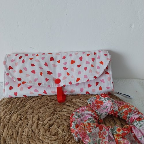 Pochette à barrettes