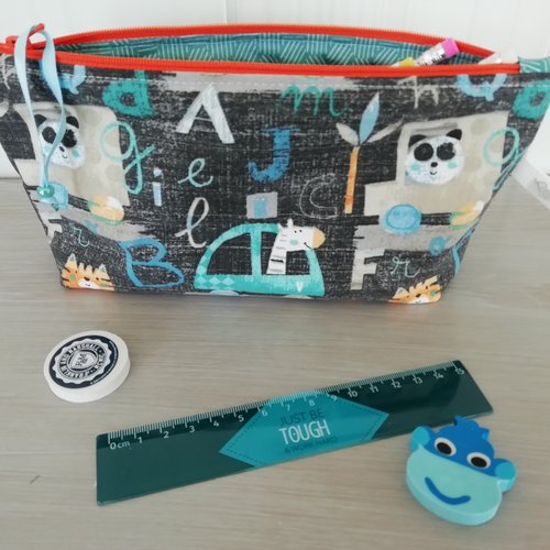Trousse à crayons taille 1