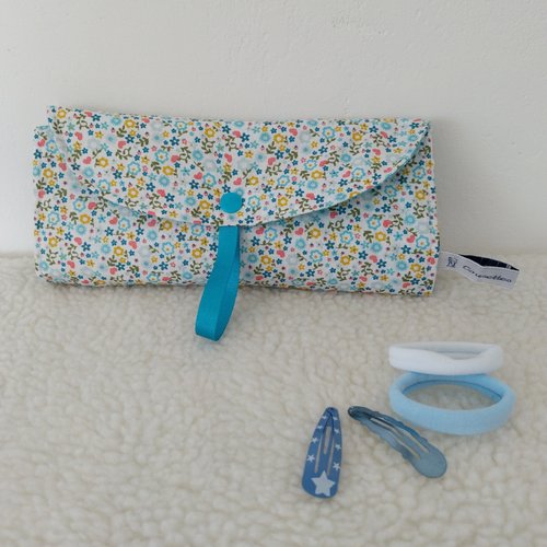Pochette à barrettes