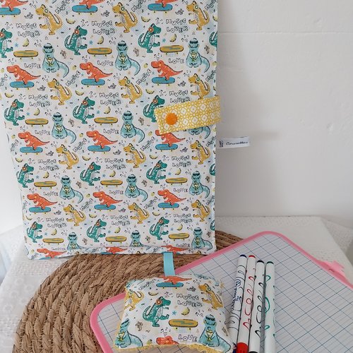 Pochette à ardoise et éponge